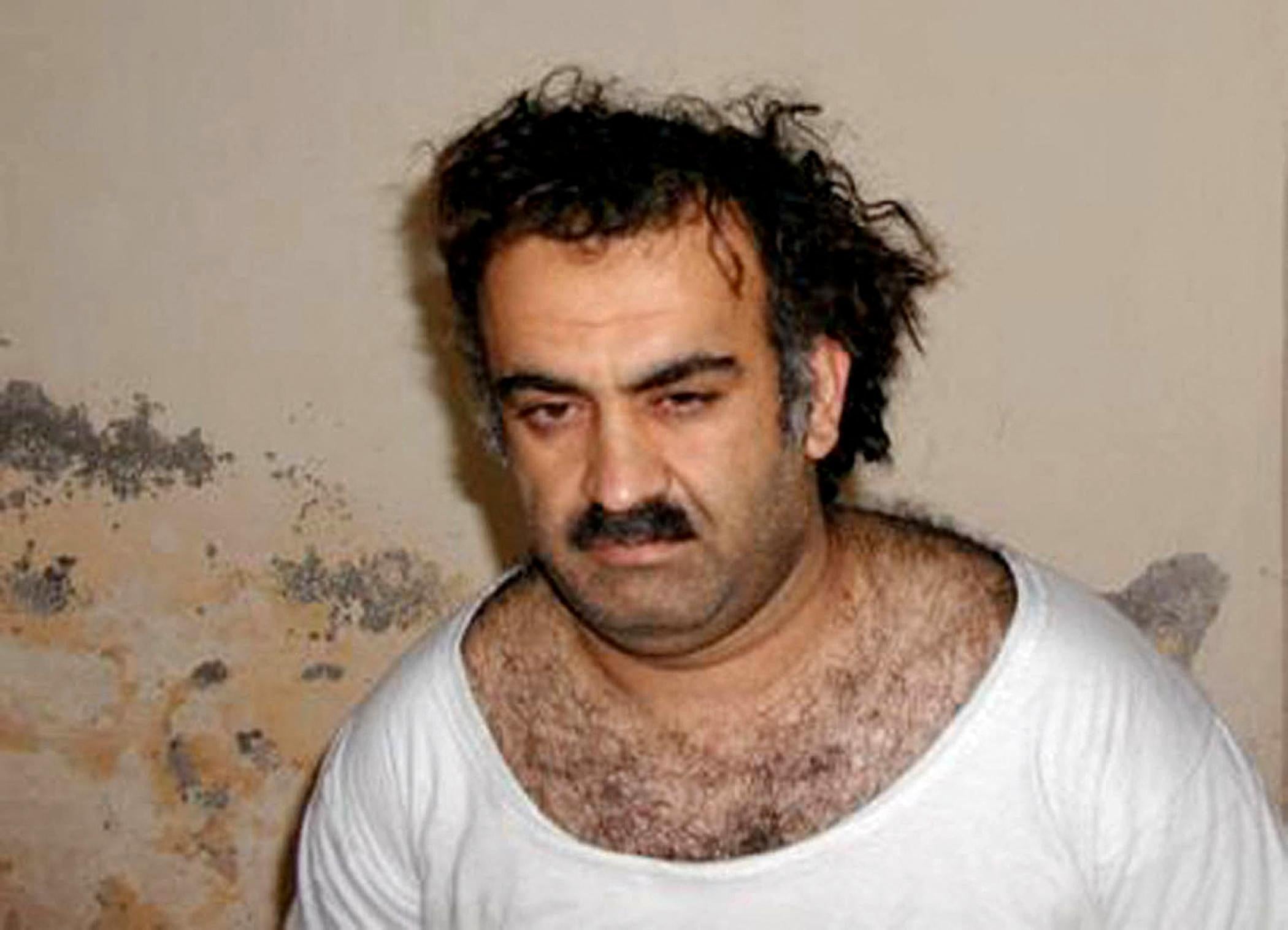 Foto ini diambil pada tanggal 1 Maret 2003, tak lama setelah Khalid Sheikh Mohammed, tersangka dalang serangan 11 September 2001, ditangkap.