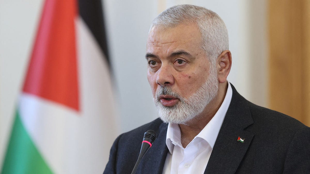 Ismail Haniyeh berbicara di Iran