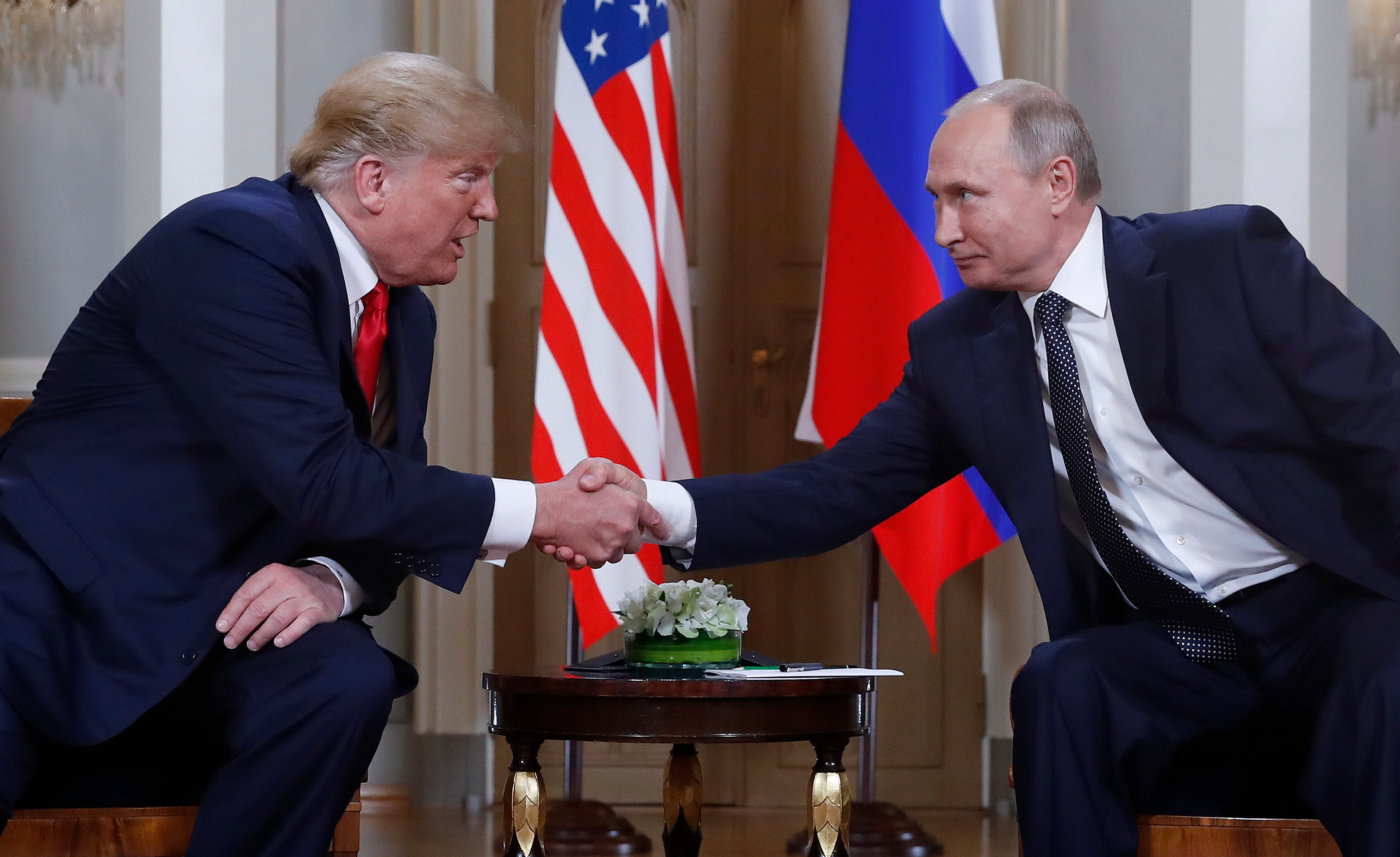 Vladimir Putin memberi tahu Donald Trump tentang pasokan senjata ke Ukraina 