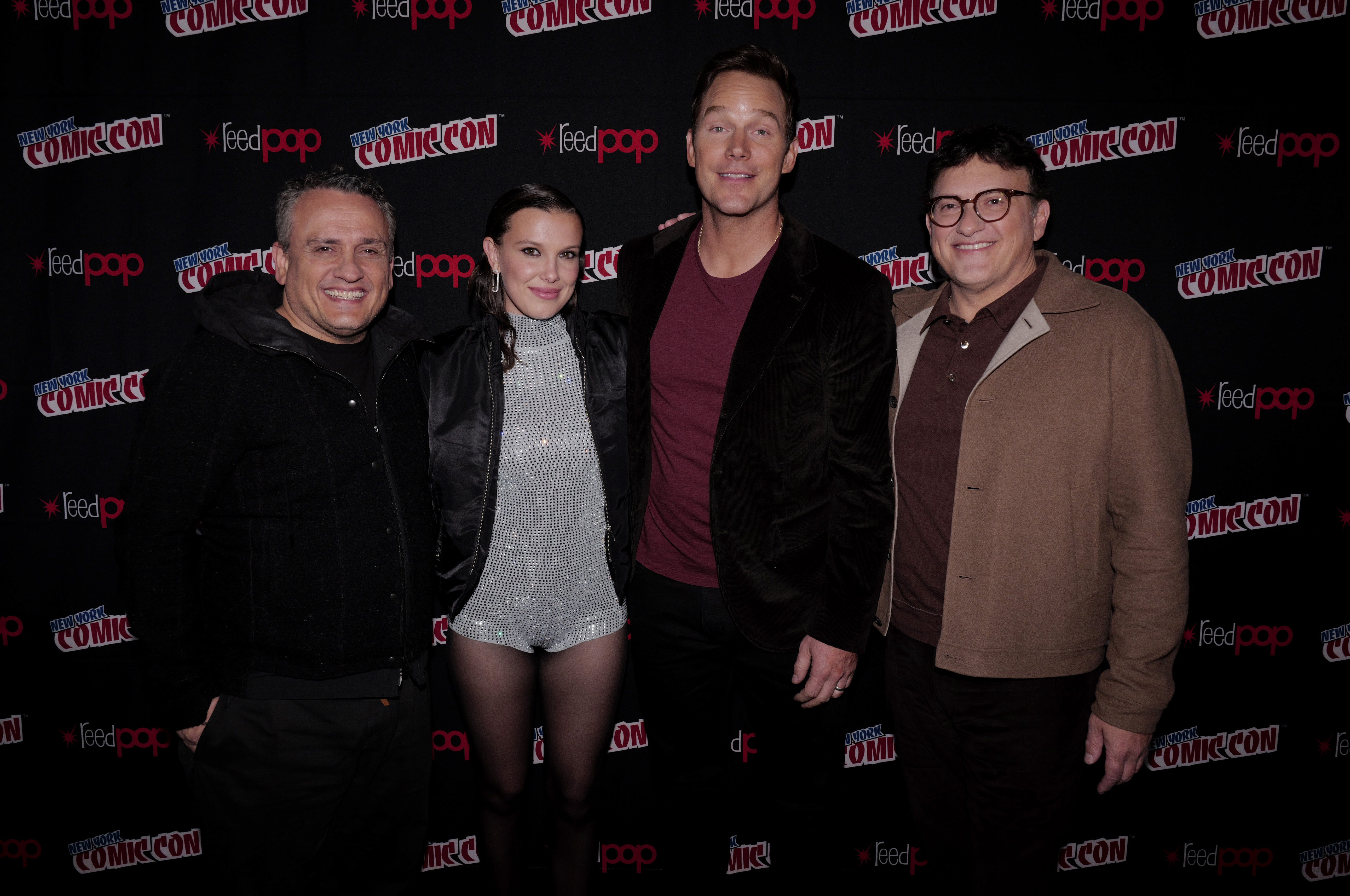 Joseph Russo (kiri), Millie Bobby Brown (kiri), Chris Pratt (kanan) dan Anthony Russo (kanan)