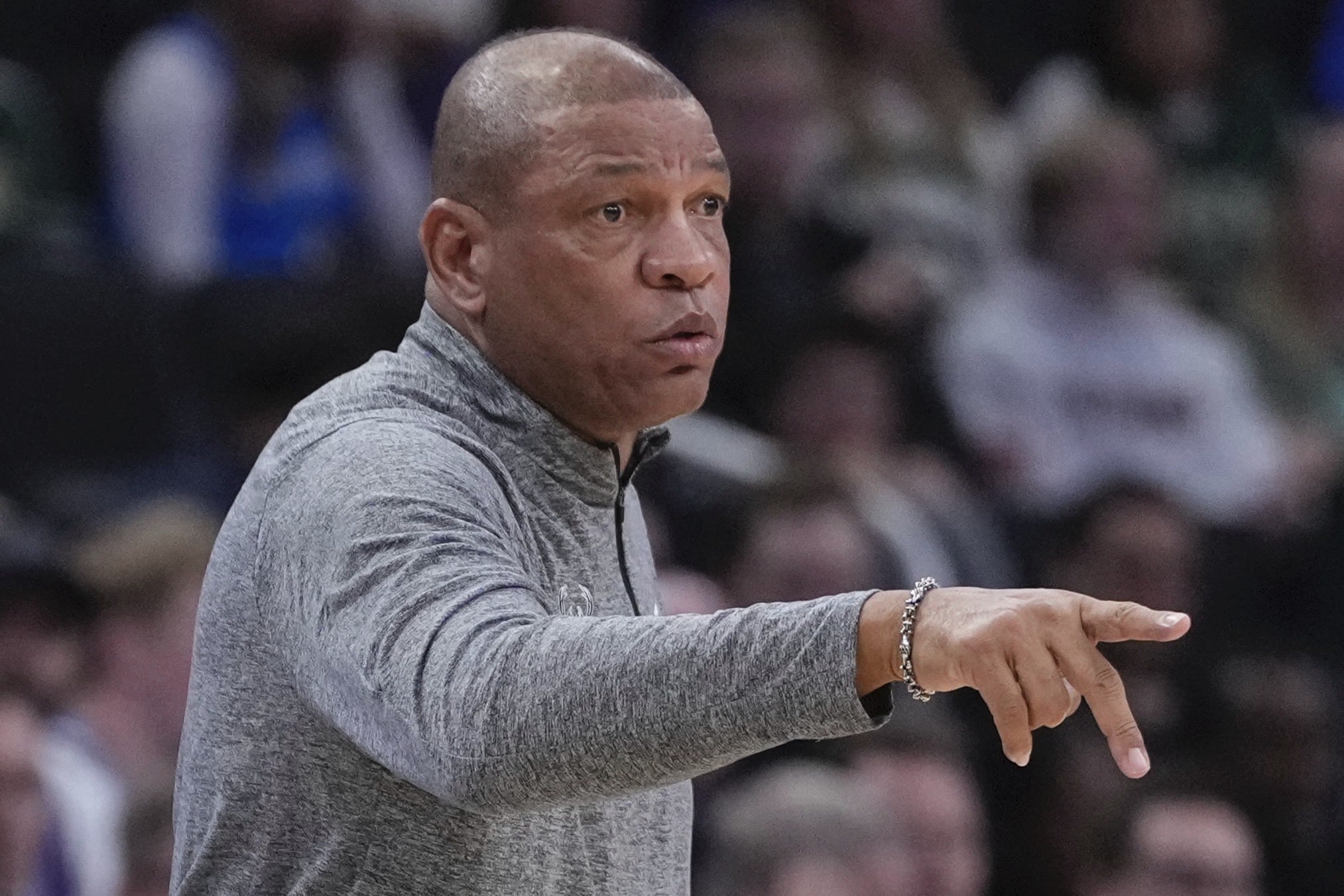 Pelatih Kepala Milwaukee Bucks Doc Rivers NBA