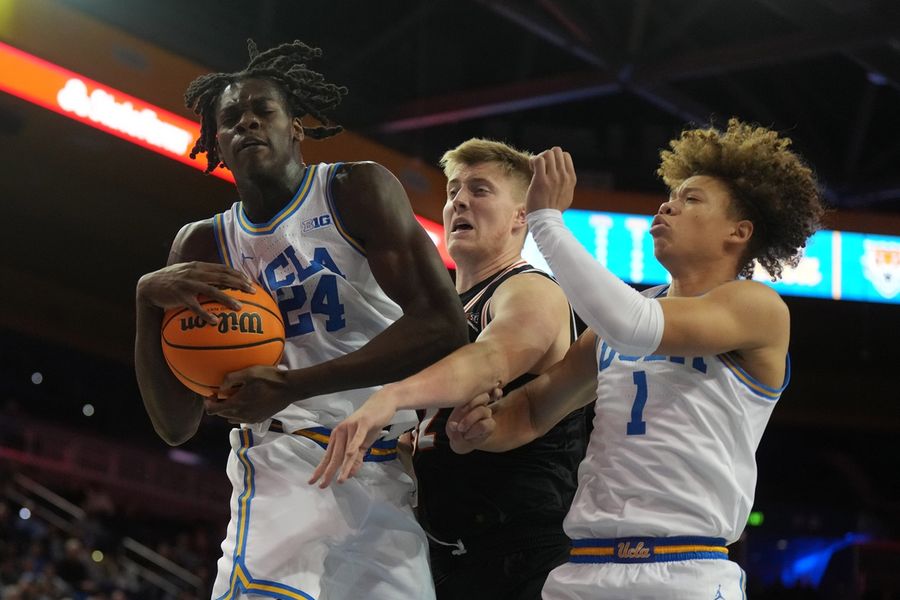 Bola Basket NCAA: Negara Bagian Idaho di UCLA