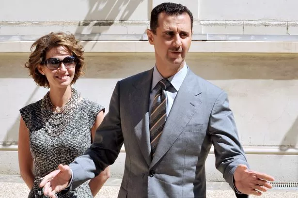 Pesawat Bashar al-Assad ‘menghilang’ saat sebuah keluarga melarikan diri dari Suriah setelah pemberontak merebut Damaskus