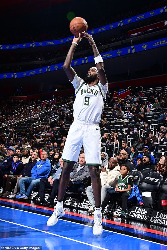 Bobby Portis membagikan video pencuri di luar rumahnya di X bulan lalu