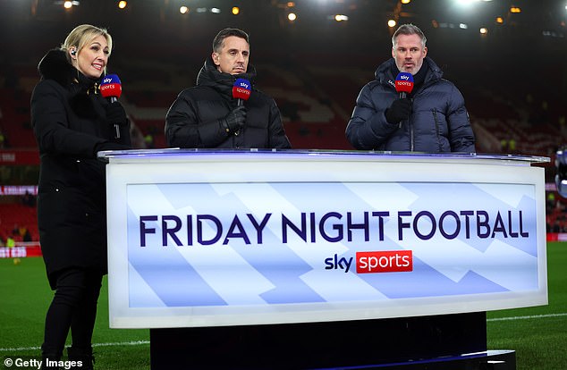 Kesuksesan Kelly Cates di Sky Sports (foto bersama Gary Neville dan Jamie Carragher) membuatnya mendapat tempat di Match of the Day.