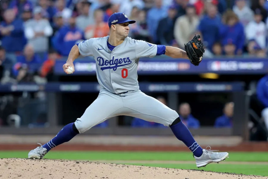 18 Oktober 2024; Kota New York, New York, AS; Pelempar awal Los Angeles Dodgers Jack Flaherty (0) melakukan lemparan melawan New York Mets selama Game 2 Game 5 NLCS selama Playoff MLB 2024 di Citi Field. Kredit Wajib: Gambar oleh Brad Penner-Imgn