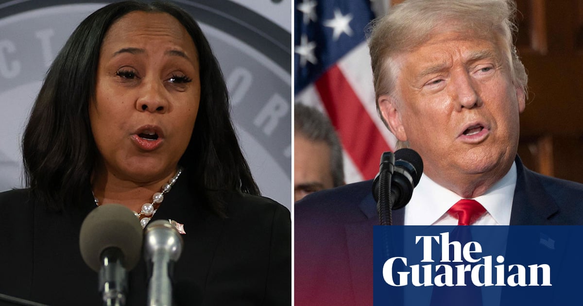 Fannie Willis didiskualifikasi dari menuntut Trump dalam kasus pemilu Georgia | Donald Trump Fannie Willis didiskualifikasi dari menuntut Trump dalam kasus pemilu Georgia | Donald Trump