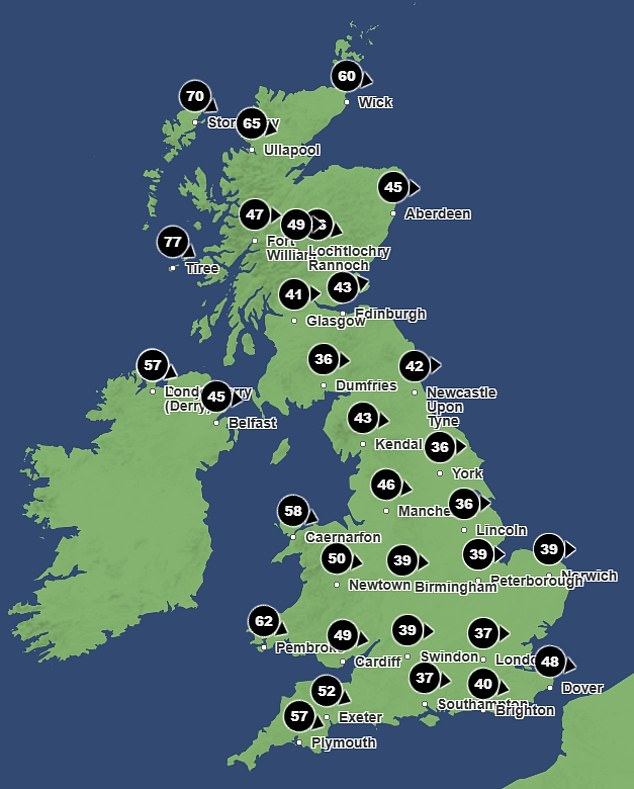 Peta Met Office ini menunjukkan kecepatan angin rata-rata di seluruh Inggris saat ini dengan maksimum 70mph