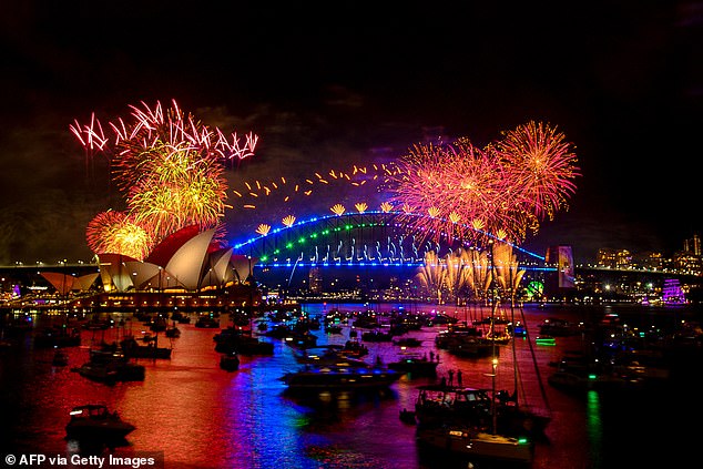 Warga Australia mengecam serikat pekerja dan pemerintah negara bagian karena membahayakan kembang api