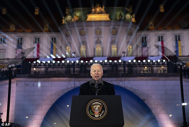 Presiden Joe Biden menyampaikan pidato pada peringatan satu tahun invasi Rusia ke Ukraina