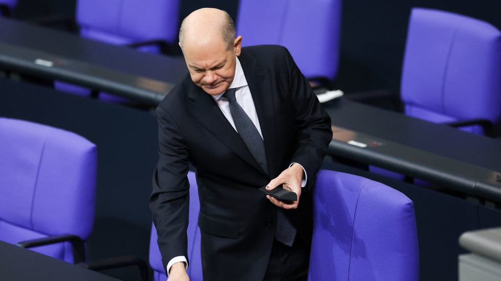 Scholz dari Jerman kehilangan mosi tidak percaya – RT World News