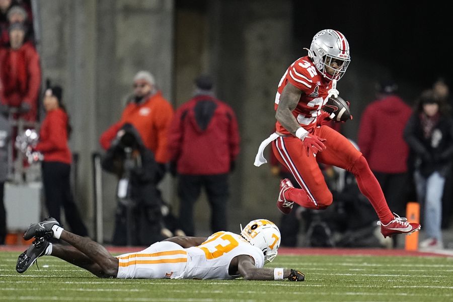 Sepak Bola NCAA: Putaran Pertama Playoff Nasional CFP-Tennessee di Ohio State