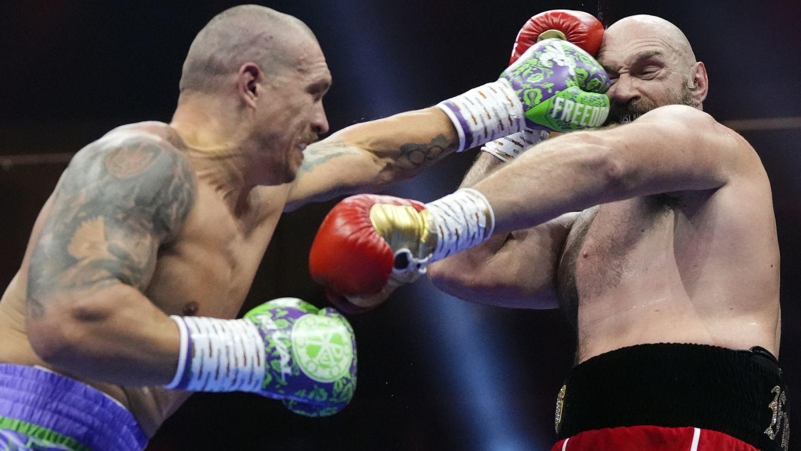 Usyk vs Fury 2: Statistik serangan Tyson Fury dan Oleksandr Usyk dianalisis – apakah wasitnya benar? | Berita tinju