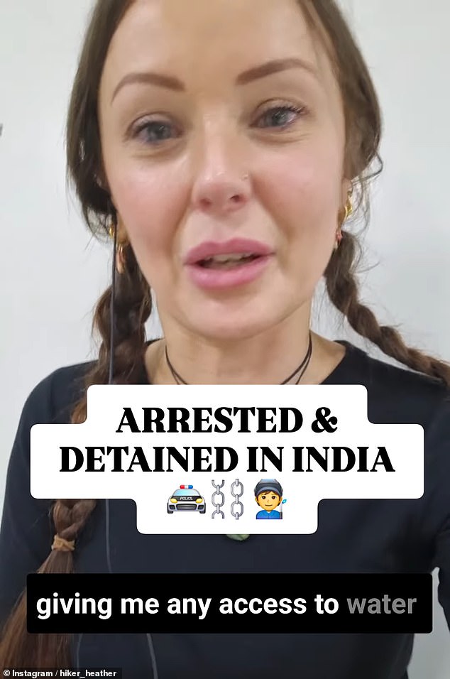 Heather melalui Instagram mengeluarkan peringatan kepada para pelancong setelah dia ditangkap dan ditahan karena membawa perangkat GPS di India.