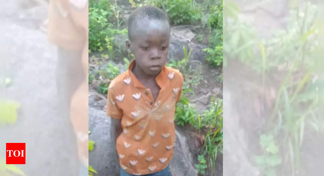 Anak laki-laki berusia 8 tahun ditemukan hidup: ‘Keajaiban sejati’: Anak berusia 8 tahun bertahan 5 hari di taman Zimbabwe yang penuh dengan hewan berbahaya Anak laki-laki berusia 8 tahun ditemukan hidup: ‘Keajaiban sejati’: Anak berusia 8 tahun bertahan 5 hari di taman Zimbabwe yang penuh dengan hewan berbahaya