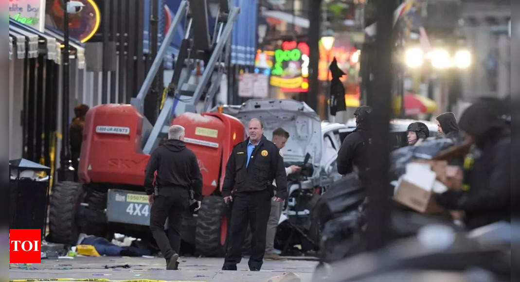 Serangan teror di New Orleans: ‘Kursi roda saya rusak total’: Korban serangan di New Orleans mengenang pengalaman traumatis Serangan teror di New Orleans: ‘Kursi roda saya rusak total’: Korban serangan di New Orleans mengenang pengalaman traumatis