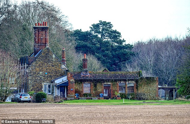 Pemandangan umum kawasan High House dekat Congham, Norfolk, milik keluarga Clifton Brown