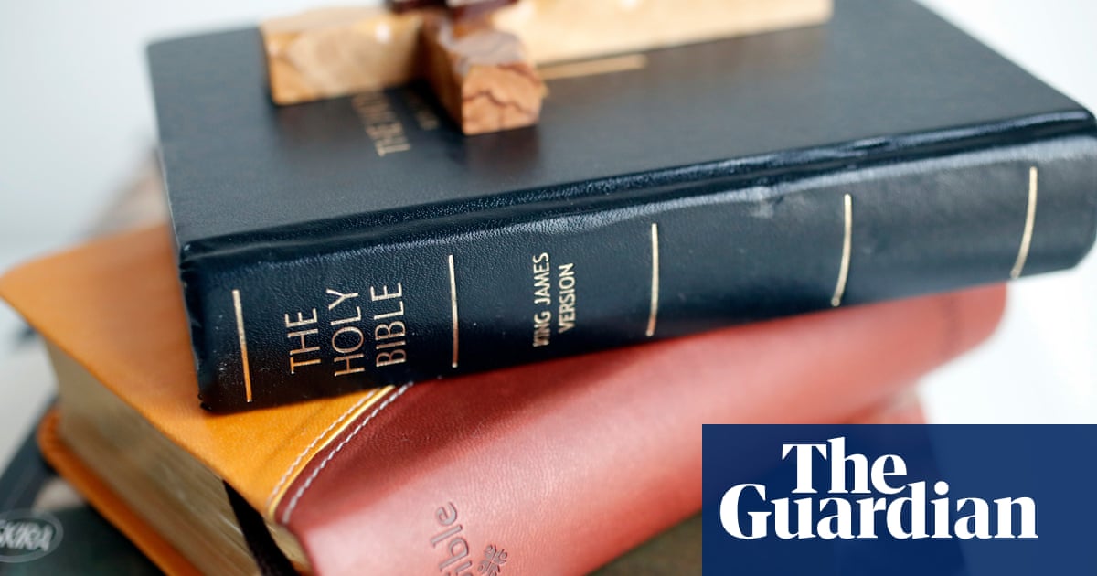 Rencana pembacaan Alkitab dan Latin di sekolah-sekolah Italia dikritik sebagai ‘kemunduran’ | Italia Rencana pembacaan Alkitab dan Latin di sekolah-sekolah Italia dikritik sebagai ‘kemunduran’ | Italia