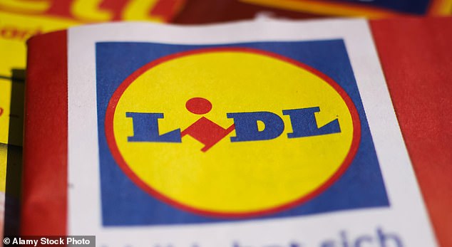 Konsumen harus mengembalikan paket yang terkena dampak ke Lidl untuk mendapatkan pengembalian dana penuh dengan atau tanpa tanda terima, kata supermarket (file foto)