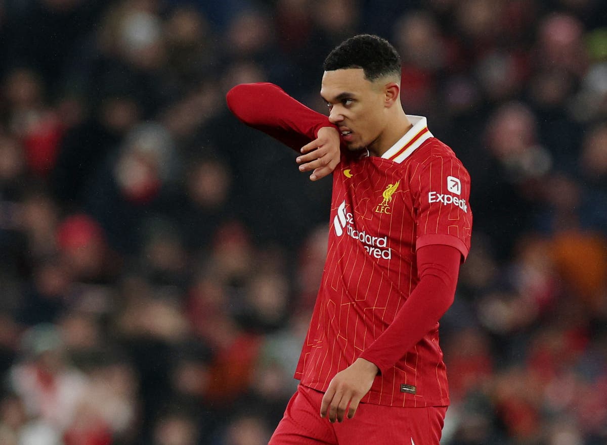 Pertahanan Trent Alexander-Arnold dalam pertandingan Liverpool dengan Man Utd membuat para pakar bingung Pertahanan Trent Alexander-Arnold dalam pertandingan Liverpool dengan Man Utd membuat para pakar bingung