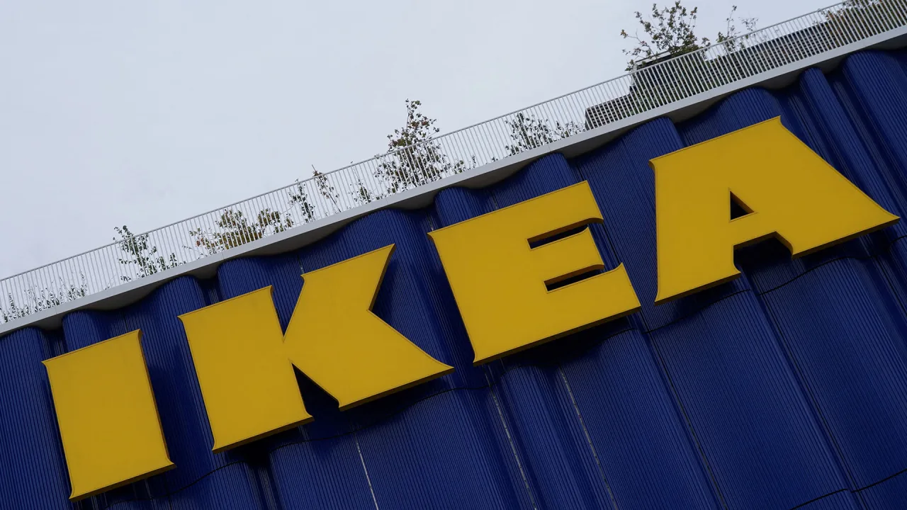 Pengecer IKEA mengumumkan investasi $1 miliar dalam infrastruktur daur ulang Pengecer IKEA mengumumkan investasi $1 miliar dalam infrastruktur daur ulang