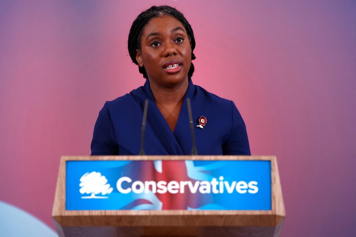 Pidato langsung Badenoch: Pemimpin Partai Tory siap mengecam Boris Johnson atas kesalahan Brexit yang ‘tidak ada rencana’ Pidato langsung Badenoch: Pemimpin Partai Tory siap mengecam Boris Johnson atas kesalahan Brexit yang ‘tidak ada rencana’