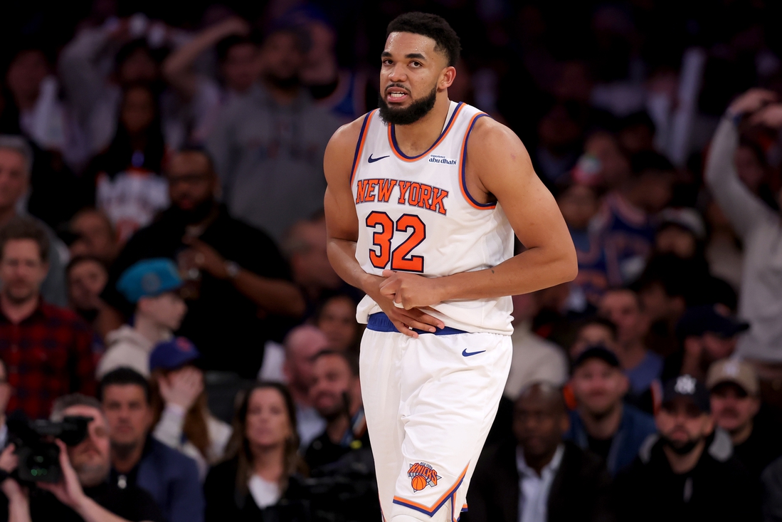 Knicks C Karl-Anthony Towns (ibu jari) vs.76ers Knicks C Karl-Anthony Towns (ibu jari) vs.76ers