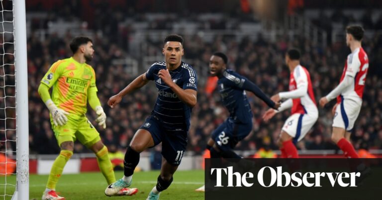 Ollie Watkins menyelesaikan comeback saat Aston Villa menghancurkan tawaran gelar Arsenal | Liga Utama