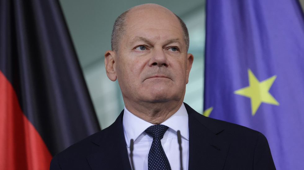 Scholz menanggapi rumor rencana pertemuan dengan Putin – RT World News Scholz menanggapi rumor rencana pertemuan dengan Putin – RT World News