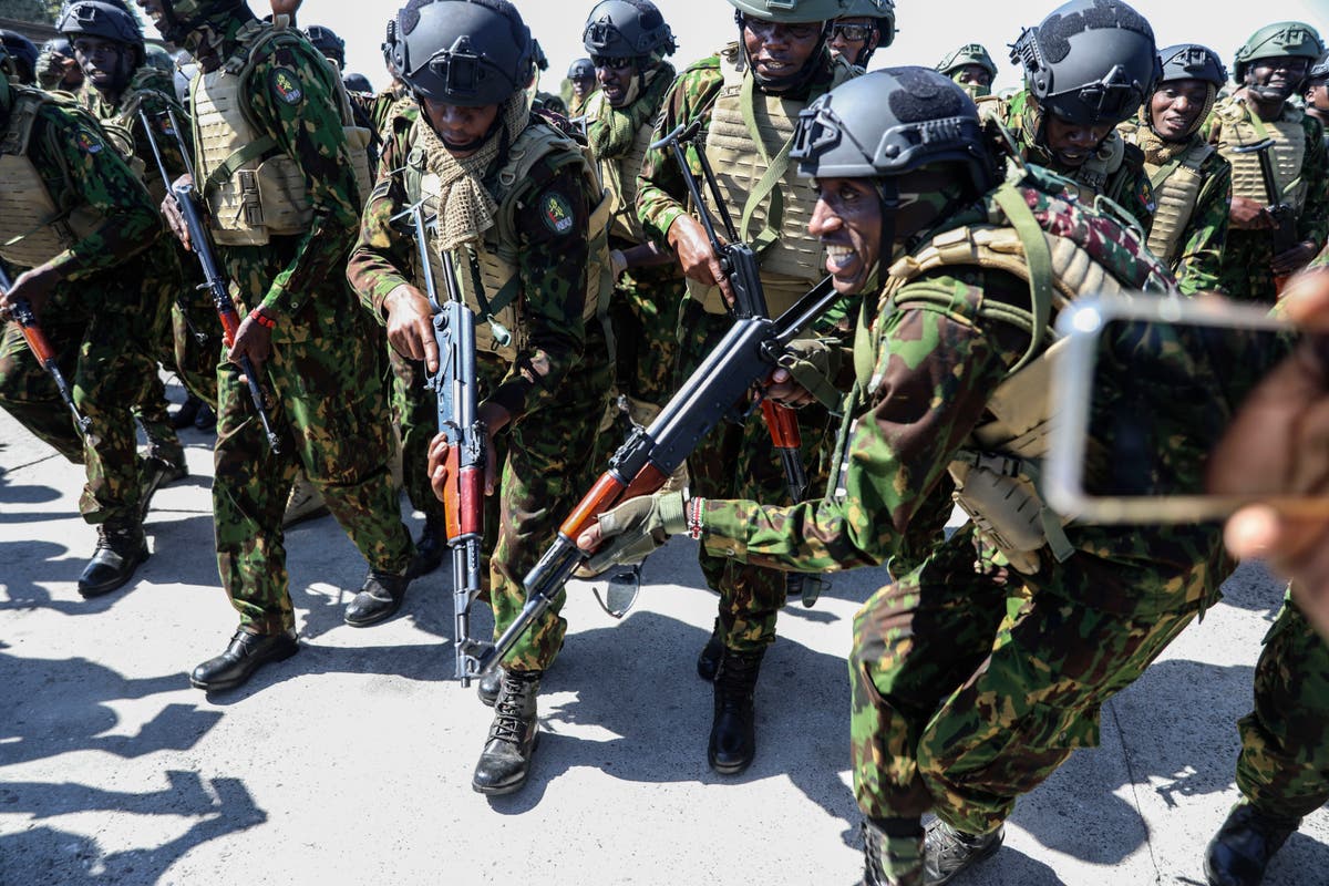 Kenya mengerahkan 217 petugas polisi lagi ke Haiti di bawah misi yang didukung PBB untuk mengatasi kekerasan geng Kenya mengerahkan 217 petugas polisi lagi ke Haiti di bawah misi yang didukung PBB untuk mengatasi kekerasan geng