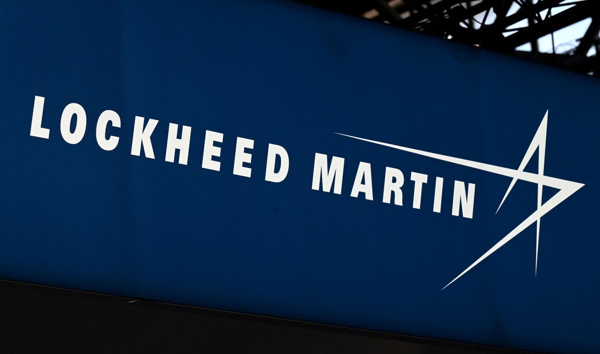 Tiongkok menjatuhkan larangan ekspor kepada Lockheed Martin, Raytheon dan Boeing setelah penjualan senjata AS ke Taiwan Tiongkok menjatuhkan larangan ekspor kepada Lockheed Martin, Raytheon dan Boeing setelah penjualan senjata AS ke Taiwan
