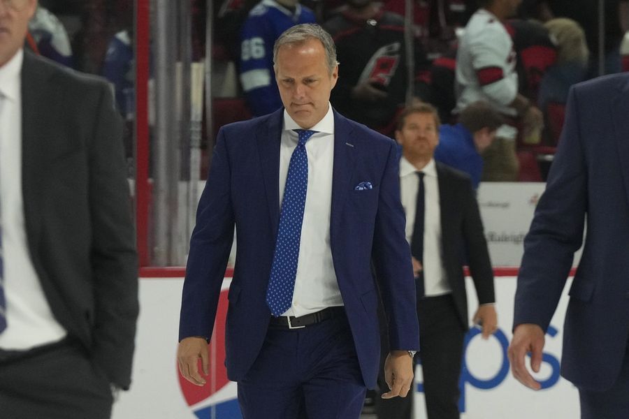 NHL: Tampa Bay Lightning di Carolina Hurricanes