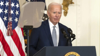 Komentar Biden mengenai 'terorisme supremasi kulit putih adalah ancaman paling mematikan' muncul kembali setelah ia mengungkapkan serangan di New Orleans menggunakan detonator jarak jauh.