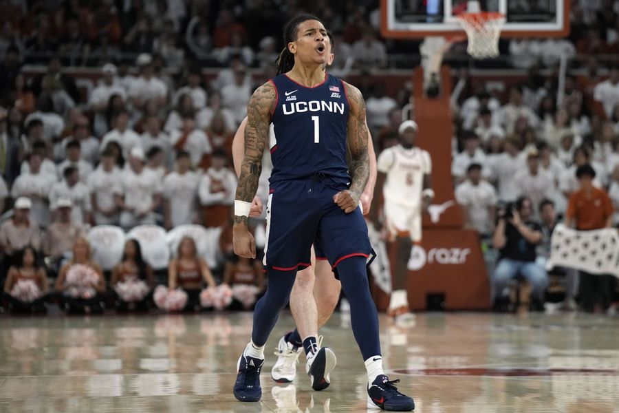 Bola Basket NCAA: Connecticut di Texas