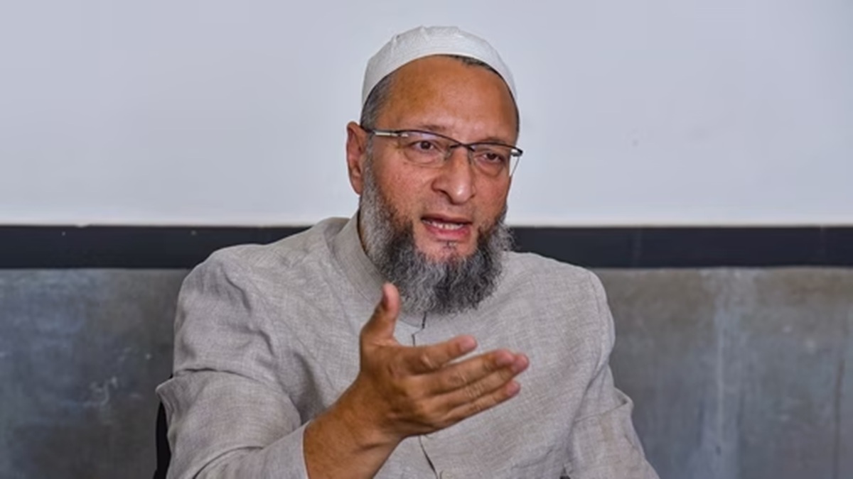 Owaisi mengatakan dalam pernyataan kontroversialnya: Kami telah kehilangan hak atas Masjid Kashi, tidak ada salat di sana, hal lain sedang terjadi. Owaisi mengatakan dalam pernyataan kontroversialnya: Kami telah kehilangan hak atas Masjid Kashi, tidak ada salat di sana, hal lain sedang terjadi.
