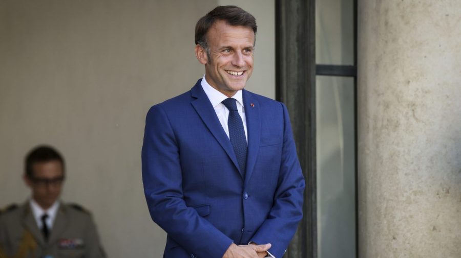 Macron dari Prancis mengakui pemilu cepat telah menjadi bumerang