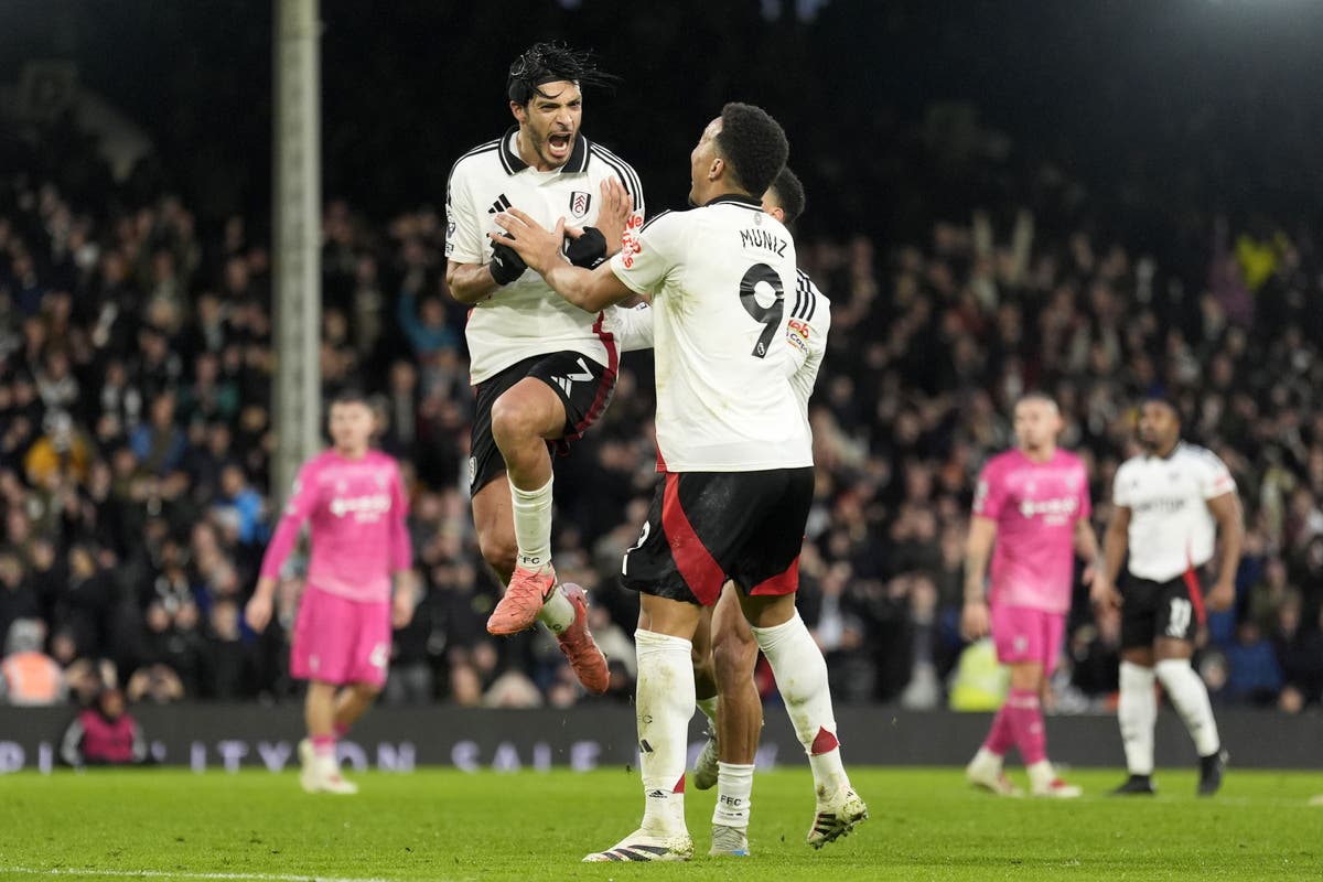 Fulham dan Ipswich berbagi poin dan tiga penalti dalam hasil imbang yang kacau balau Fulham dan Ipswich berbagi poin dan tiga penalti dalam hasil imbang yang kacau balau