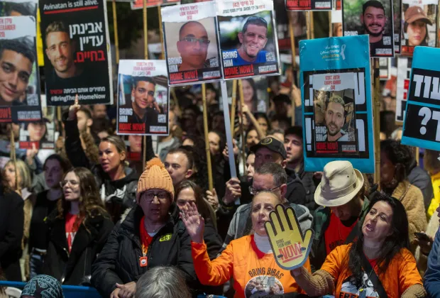 Bagaimana perundingan penyanderaan Israel & Hamas berada di ujung tanduk untuk mengakhiri perang yang telah berlangsung selama 15 bulan – & mengapa kesepakatan harus dicapai pada 20 Januari Bagaimana perundingan penyanderaan Israel & Hamas berada di ujung tanduk untuk mengakhiri perang yang telah berlangsung selama 15 bulan – & mengapa kesepakatan harus dicapai pada 20 Januari