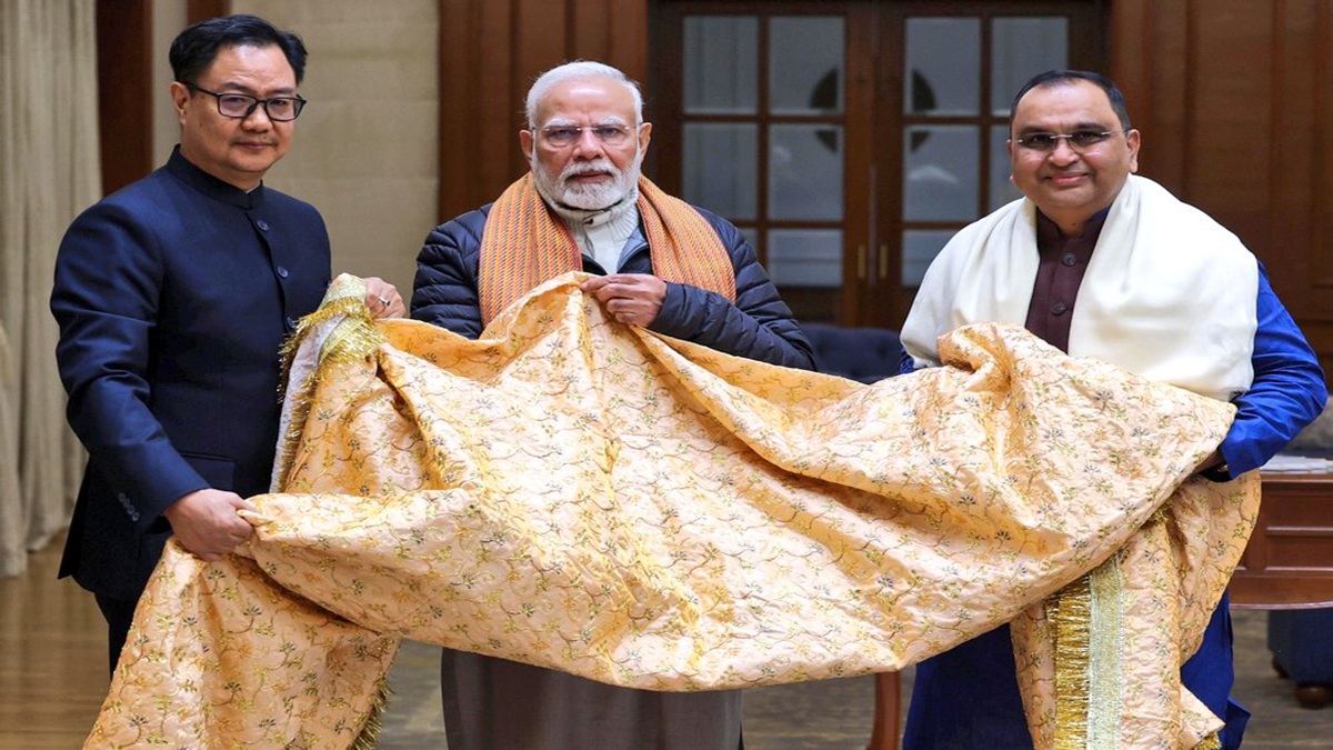 Di tengah kontroversi mengenai kuil di Ajmer Dargah, PM Modi mengirimkan makalah, tidak melanggar tradisi; Haji Salman Chishti disambut dengan baik Di tengah kontroversi mengenai kuil di Ajmer Dargah, PM Modi mengirimkan makalah, tidak melanggar tradisi; Haji Salman Chishti disambut dengan baik