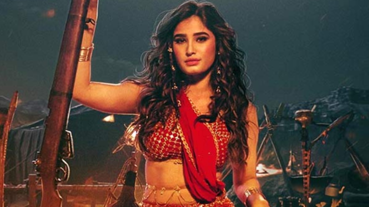 Isha Thadani, 19 tahun, berubah menjadi Raveena 2.0, mengolok-olok ‘Ui Amma’, memamerkan gaya mematikan dalam lehenga-choli