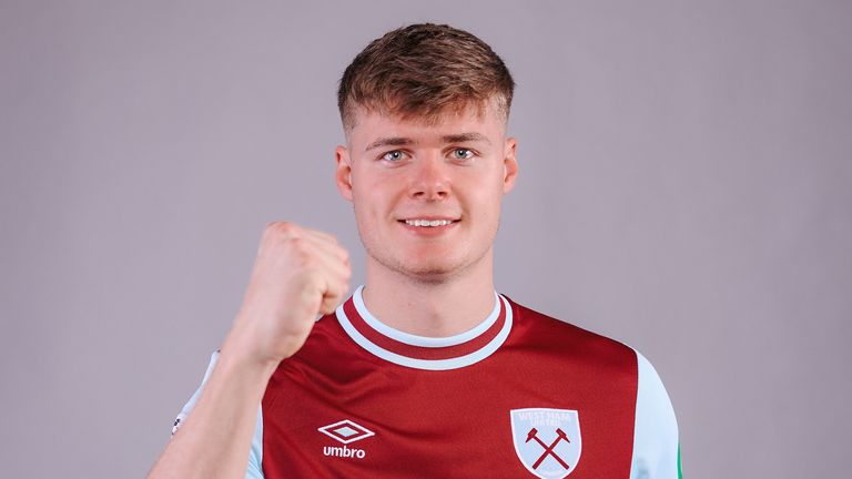 Evan Ferguson berakhir di West Ham