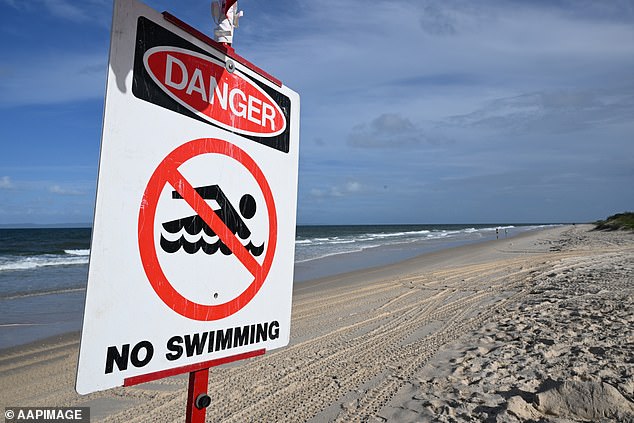 Pantai Voorim (ditembak pada hari Selasa) akan ditutup setidaknya Jumat