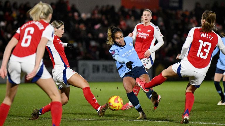 Mary Fowler mencetak gol pemenang Manchester City di Arsenal