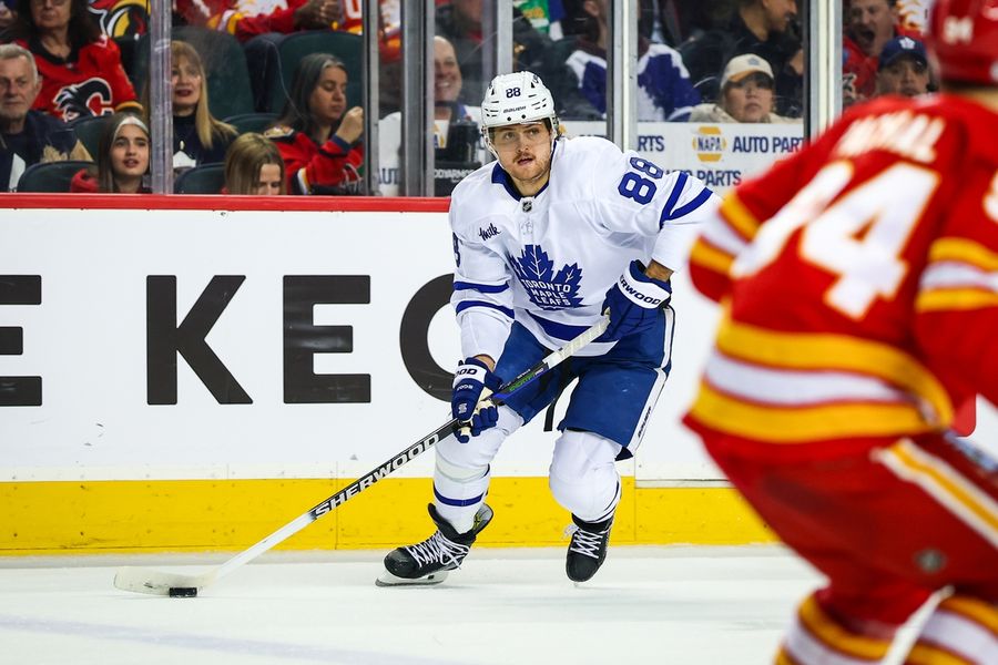 NHL: Lembar Maple Toronto di Calgary Flame