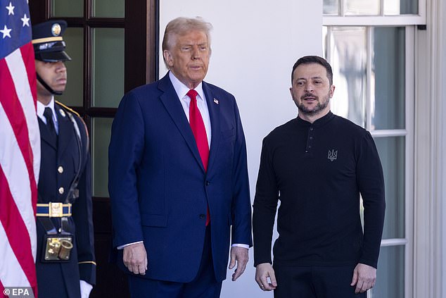 Trump menyambut Tn. Zelensky pada hari Jumat tetapi pertemuan mereka berakhir dengan cepat dari yang dijadwalkan