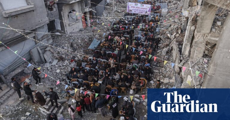 Israel memotong bahan kemanusiaan Gaza karena sedang mencoba mengubah kesepakatan gencatan senjata | Kain kasa
