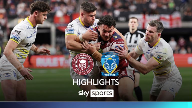 Vorington Wolves Wigan Warriors